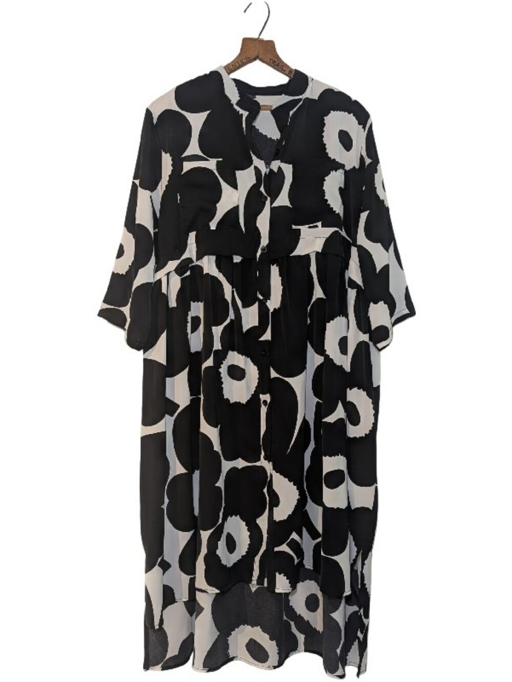 Black And White Floral Print Tunic Dress | 2X-ish